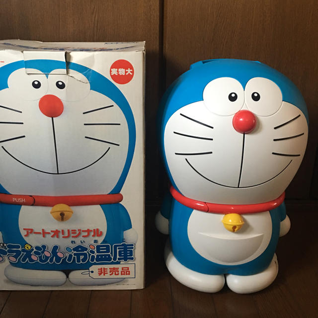 ドラえもん 冷温庫 非売品の通販 by 断捨離はじめました's shop ドラえもん 冷温庫 非売品の通販 by 断捨離はじめました's shop