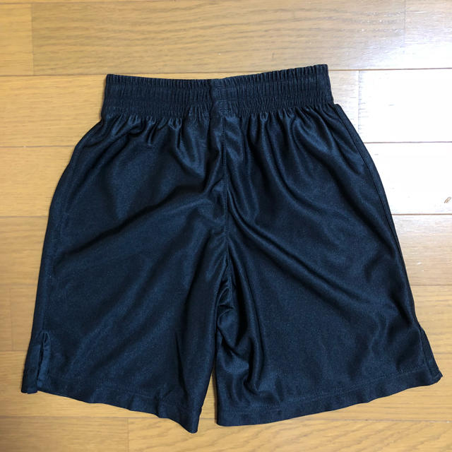 IGNIO ハーフパンツ 130センチ スポーツ/アウトドアのスポーツ/アウトドア その他(その他)の商品写真