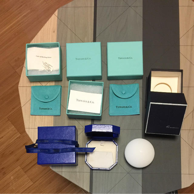 Tiffany & Co.(ティファニー)のティファニー Vendome 4°C 空箱 レディースのバッグ(ショップ袋)の商品写真