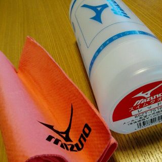 ミズノ(MIZUNO)のスイムタオル　MIZUNO　レッド(その他)