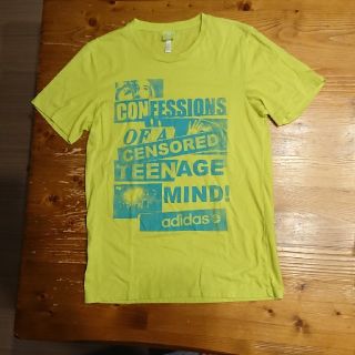 アディダス(adidas)のadidas Tシャツ(Tシャツ/カットソー(半袖/袖なし))