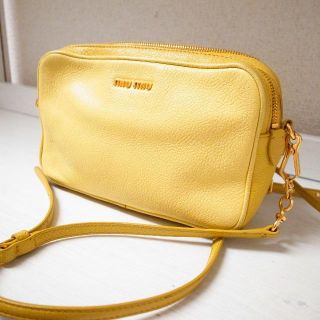 ミュウミュウ(MIU MIU)の正規品♡最安値♡ミュウミュウ　2wayバッグ　ポーチ　マドラス　バッグ　財布(ポーチ)