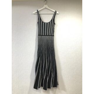 ザラ(ZARA)の【美品】ZARA ワンピース  (ロングワンピース/マキシワンピース)