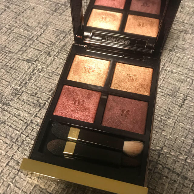 TOM FORD - TOM FORD アイシャドウ ハネムーンの通販 by ＊＊＊｜トムフォードならラクマ