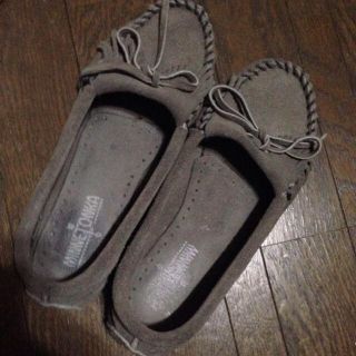 ミネトンカ(Minnetonka)のミネトンカ モカシン(ローファー/革靴)