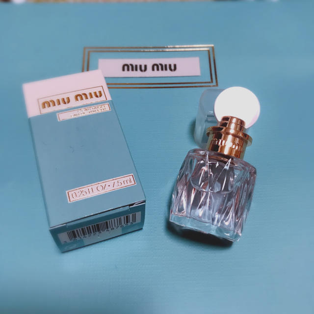 miumiu(ミュウミュウ)の最終お値下げ🎉✨  2800円！miumiu 新作♡香水  コスメ/美容の香水(香水(女性用))の商品写真