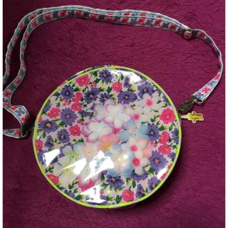 フェフェ(fafa)のfafa♡ホワイトフラワー造花BAG(ショルダーバッグ)