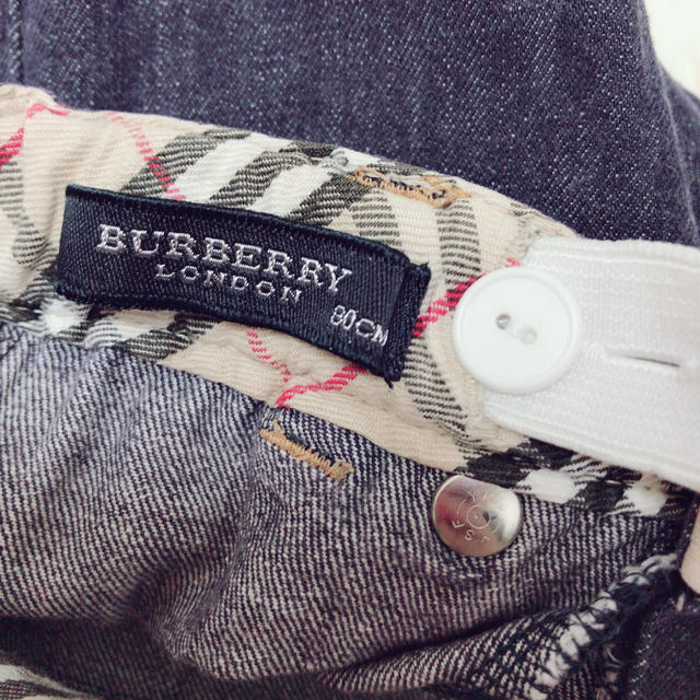 BURBERRY(バーバリー)のバーバリー♡デニム パンツ ノバチェック 80 キッズ/ベビー/マタニティのベビー服(~85cm)(パンツ)の商品写真