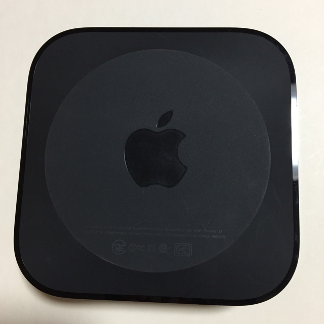 Apple(アップル)のApple TV 第4世代 A1625 スマホ/家電/カメラのテレビ/映像機器(その他)の商品写真