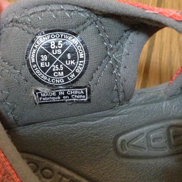 KEEN サンダル 25.5センチ レディースの靴/シューズ(サンダル)の商品写真