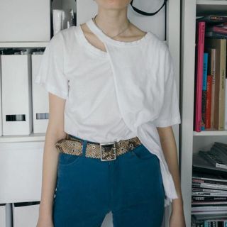 PERVERZE Double Slit Teeの通販 by mm|ラクマ