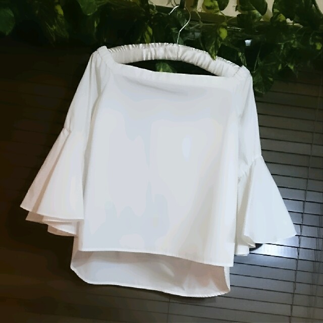 Chesty(チェスティ)のChesty/美品♥オフショルトップス レディースのトップス(カットソー(長袖/七分))の商品写真