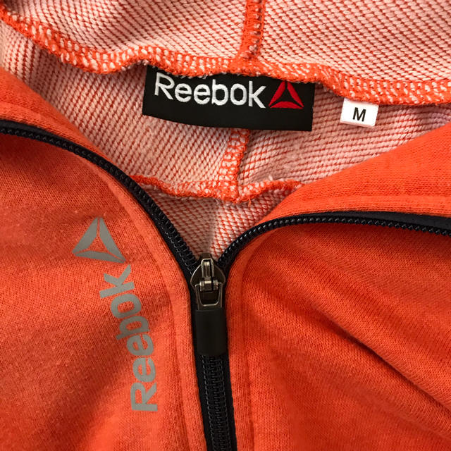 Reebok(リーボック)のパーカー 美品 ジップアップ リーボック メンズのトップス(パーカー)の商品写真