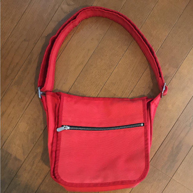 marimekko(マリメッコ)のマリメッコ  ショルダー 赤 レディースのバッグ(ショルダーバッグ)の商品写真