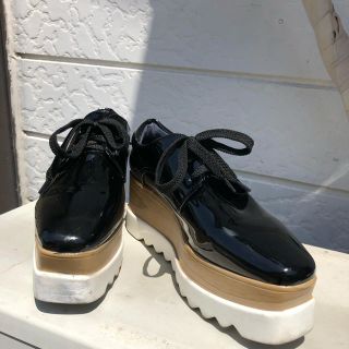 ザラ(ZARA)の厚底 ローファー(ローファー/革靴)