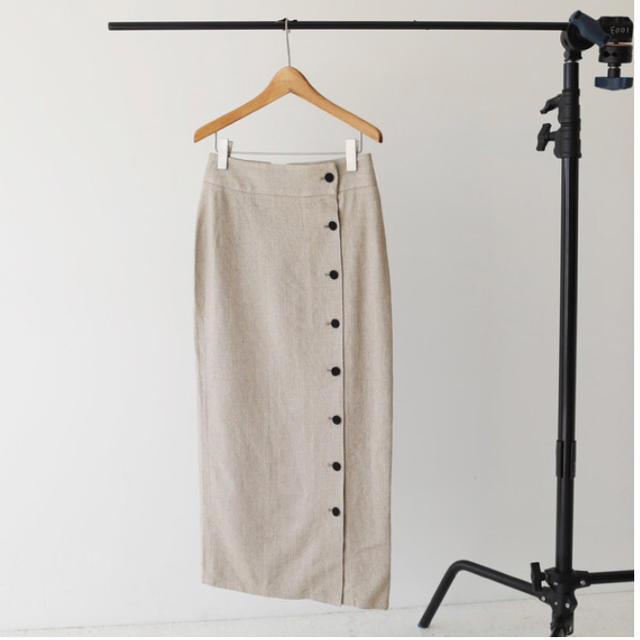 TODAYFUL(トゥデイフル)のさな様専用  todayful リネンボタンスカート レディースのスカート(ロングスカート)の商品写真