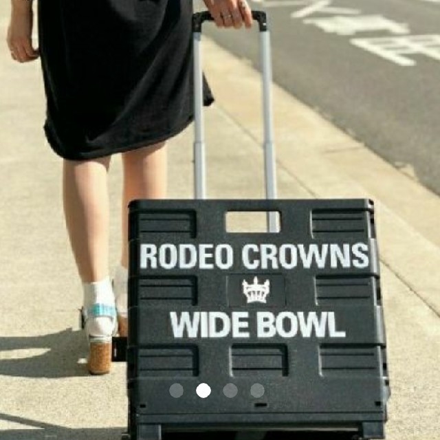 RODEO CROWNS WIDE BOWL(ロデオクラウンズワイドボウル)のRCWBテラスモール湘南ノベルティ キャリーワゴン※ららぽーと新三郷と同じです。 インテリア/住まい/日用品の日用品/生活雑貨/旅行(旅行用品)の商品写真