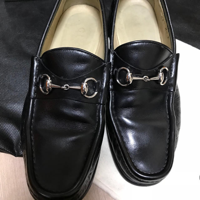 Gucci(グッチ)の美品グッチ革ビジネスシューズ黒8.5 メンズの靴/シューズ(ドレス/ビジネス)の商品写真