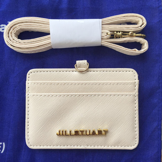 ジルスチュアート(JILLSTUART)のJILLSTUART パスケース(名刺入れ/定期入れ)