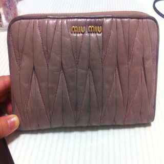 ミュウミュウ(MIU MIU)のMIUMIU長財布(財布)