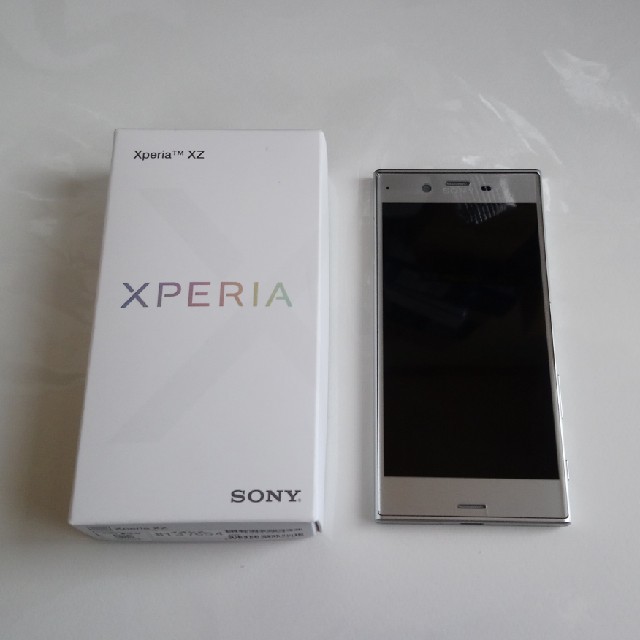 SoftBank Xperia XZ 601SO シルバーSIMロック解除済 当日配達 スマホ/家電/カメラ