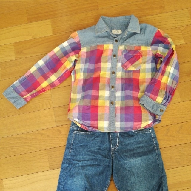 ikka(イッカ)のikkaシャツ 　120 キッズ/ベビー/マタニティのキッズ服男の子用(90cm~)(Tシャツ/カットソー)の商品写真