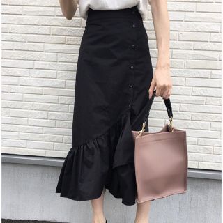 ザラ(ZARA)のZARA フリル付き マーメイドスカート(ひざ丈スカート)