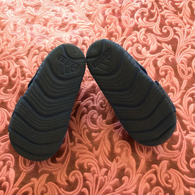 adidas(アディダス)のadidas サンダル 14cm キッズ/ベビー/マタニティのベビー靴/シューズ(~14cm)(サンダル)の商品写真