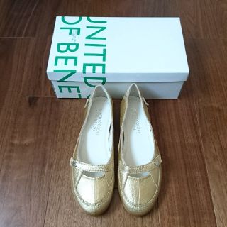 ベネトン(BENETTON)のBENETTON  ゴールドパンプス23.5cm(ハイヒール/パンプス)