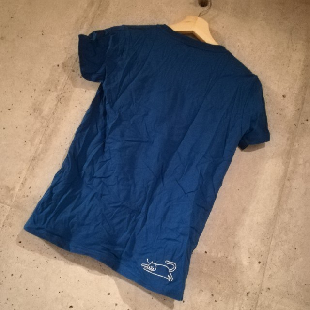 Design Tshirts Store graniph(グラニフ)のグラニフ　猫　Tシャツ　値下げ レディースのトップス(Tシャツ(半袖/袖なし))の商品写真