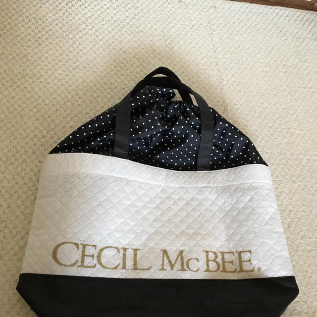 CECIL McBEE(セシルマクビー)のユチョン様専用  CECIL＊ショップバック レディースのバッグ(ショップ袋)の商品写真