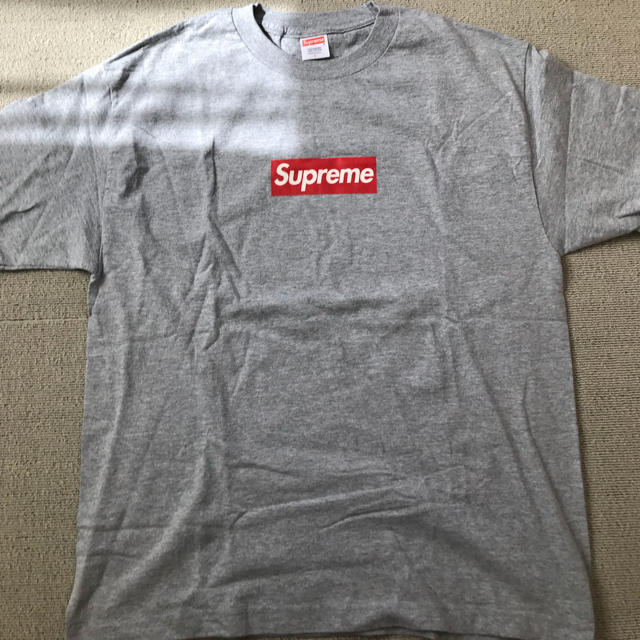 Supreme グレー ロゴＴシャツ