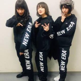 ニューエラー(NEW ERA)のXL NEW ERA ウォームアップジャケット&パンツ上下セット 乃木坂46着用(ジャージ)