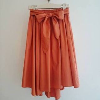 ミミアンドロジャー(mimi&roger)のりい様専用美品！！mimi&roger アシンメトリーのオレンジスカート(ひざ丈スカート)