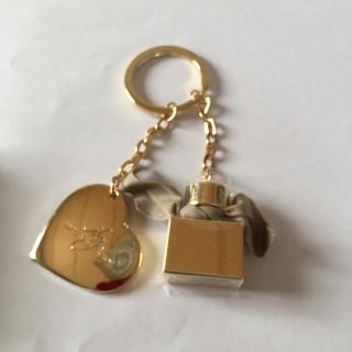 BURBERRY(キーホルダー)のフリマアイテム一覧 BURBERRY(キーホルダー)のフリマアイテム一覧