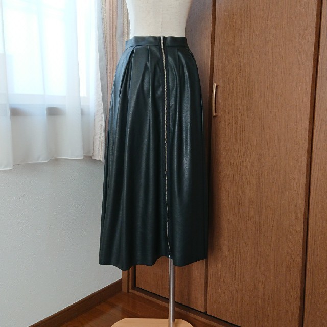 BLENHEIMレザースカート レディースのスカート(ロングスカート)の商品写真