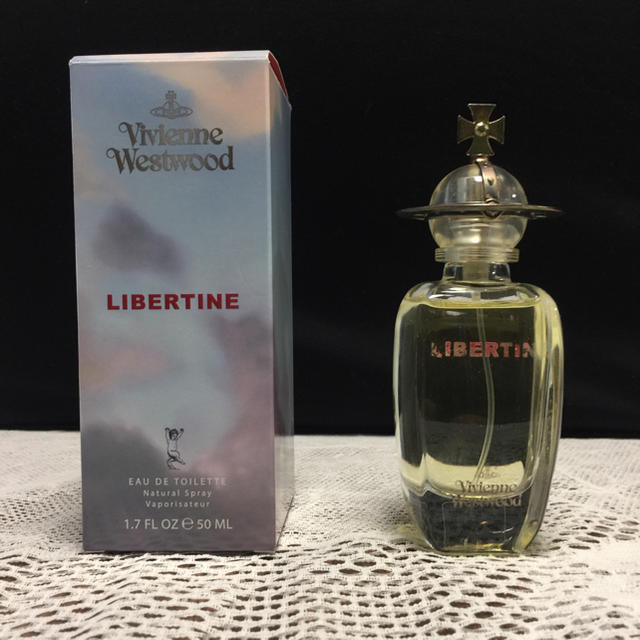 Vivienne Westwood(ヴィヴィアンウエストウッド)のヴィヴィアン ウエストウッド リバティン 50ml 香水 フレグランス コスメ/美容の香水(香水(女性用))の商品写真