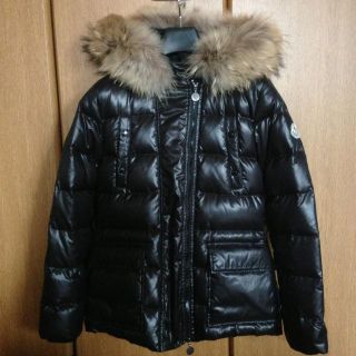 モンクレール(MONCLER)のモンクレール ダウンジャケット(ダウンジャケット)