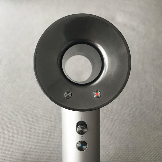 Dyson(ダイソン)の新型 ダイソン／dyson ドライヤー スマホ/家電/カメラの美容/健康(ドライヤー)の商品写真