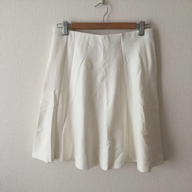 UNIQLO(ユニクロ)のUNIQLO ポンチ フレア スカート レディースのスカート(ミニスカート)の商品写真