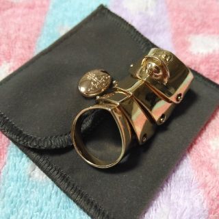 ヴィヴィアンウエストウッド(Vivienne Westwood)の専用出品です☆ゴールドVivienne Westwood　アーマーリング☆XS(リング(指輪))