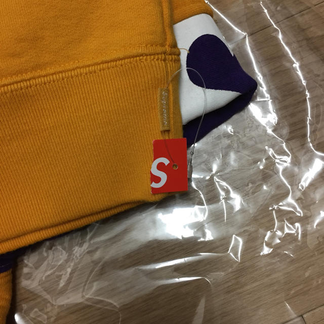 Supreme(シュプリーム)のsupreme  sideline hooded   メンズのトップス(パーカー)の商品写真