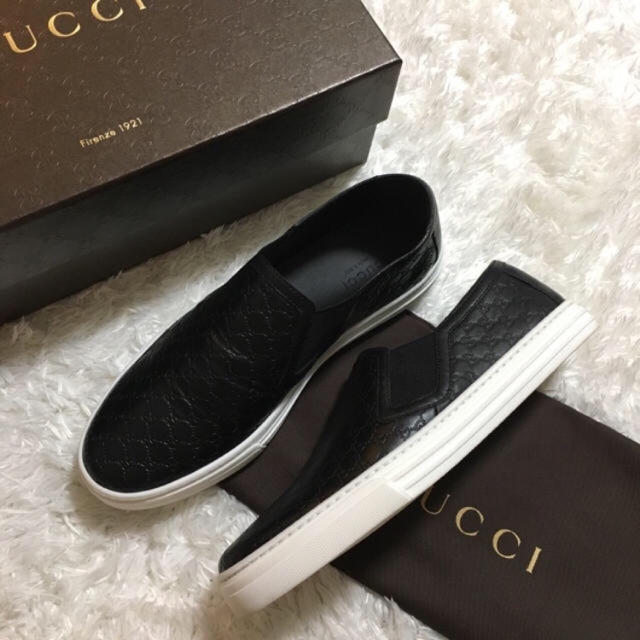 Gucci - グッチ♡未使用スリッポンスニーカーの通販 by amin foppish