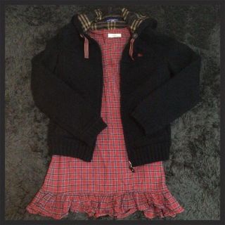 バーバリー(BURBERRY)のニットパーカー☆(パーカー)