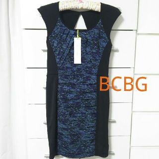 ビーシービージーマックスアズリア(BCBGMAXAZRIA)の【新品タグ付き】BCBGenerationタイトワンピース(ミニワンピース)