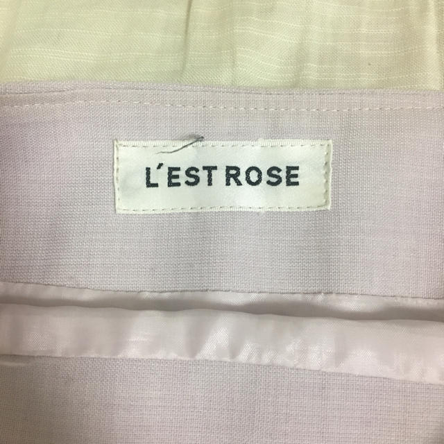 L'EST ROSE(レストローズ)のL'EST ROSEスカート レディースのスカート(ひざ丈スカート)の商品写真