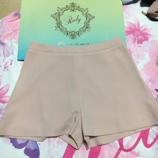 レディー(Rady)のRady ☆綺麗目サテンショーパン M(ショートパンツ)