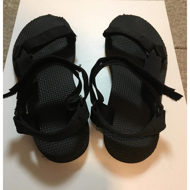 Teva(テバ)のTEVA テバ ORIGINAL UNIVERSAL サイズ7   レディースの靴/シューズ(サンダル)の商品写真