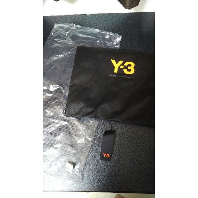 Y-3(ワイスリー)のY-3 メッセンジャーバッグ メンズのバッグ(メッセンジャーバッグ)の商品写真