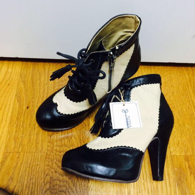 Noela(ノエラ)のNoelaブーティ レディースの靴/シューズ(ブーツ)の商品写真